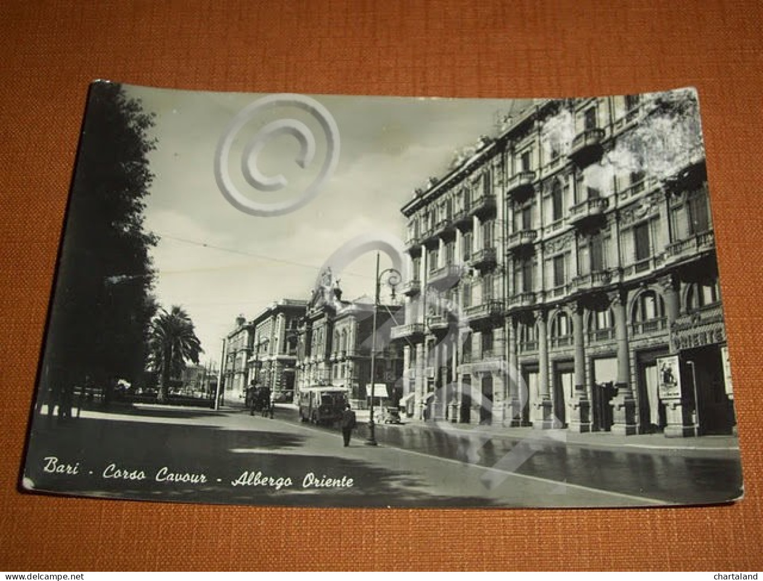 Cartolina Bari - Corso Cavour - Albergo Oriente 1955 - Bari