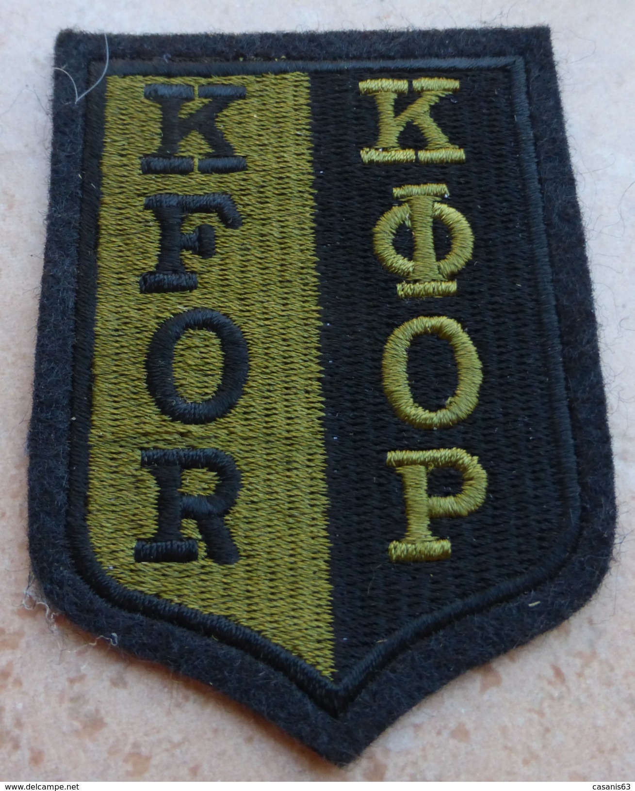 Ecusson Insigne Tissu Patch - KFOR  - OPEX OTAN En KOSOVO - Ecussons Tissu