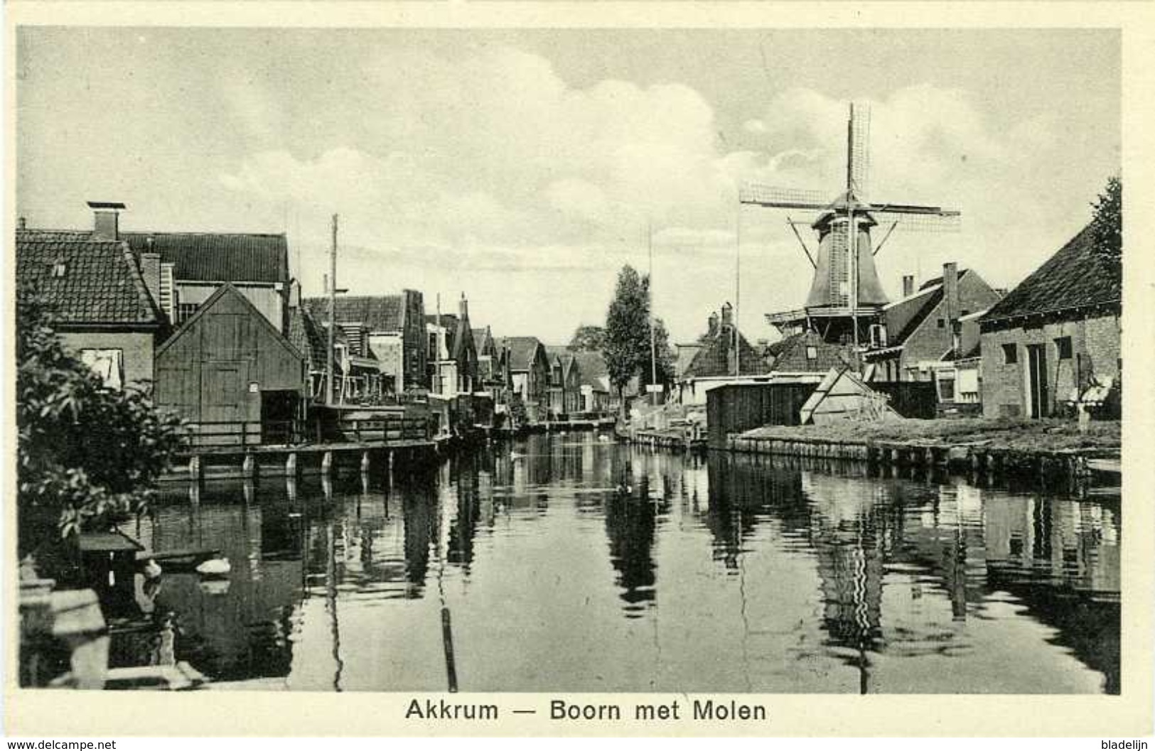 AKKRUM - Heerenveen (Fryslân) - Molen/moulin - Boorn Met Molen De Eendragt Ca. 1930 - Heerenveen