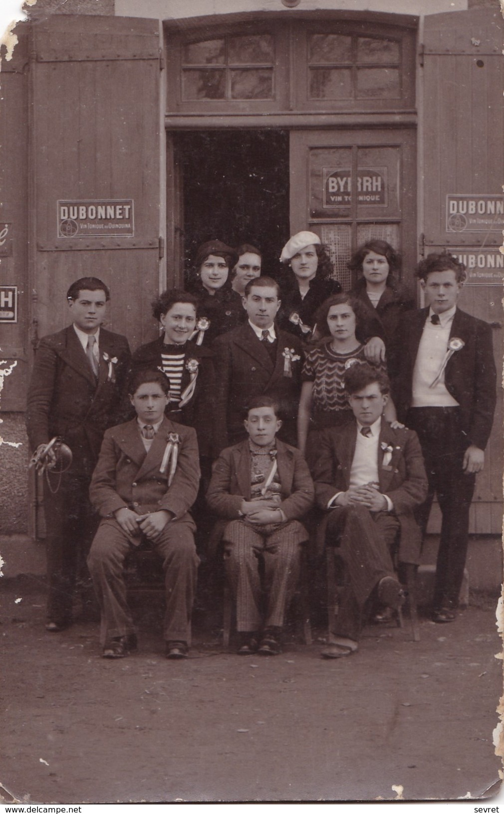 SAINT-VARENT. - Carte-Photo D'un Groupe De Personnes Nommées Au Verso. Photo DUPITIER THOUARS - Autres & Non Classés