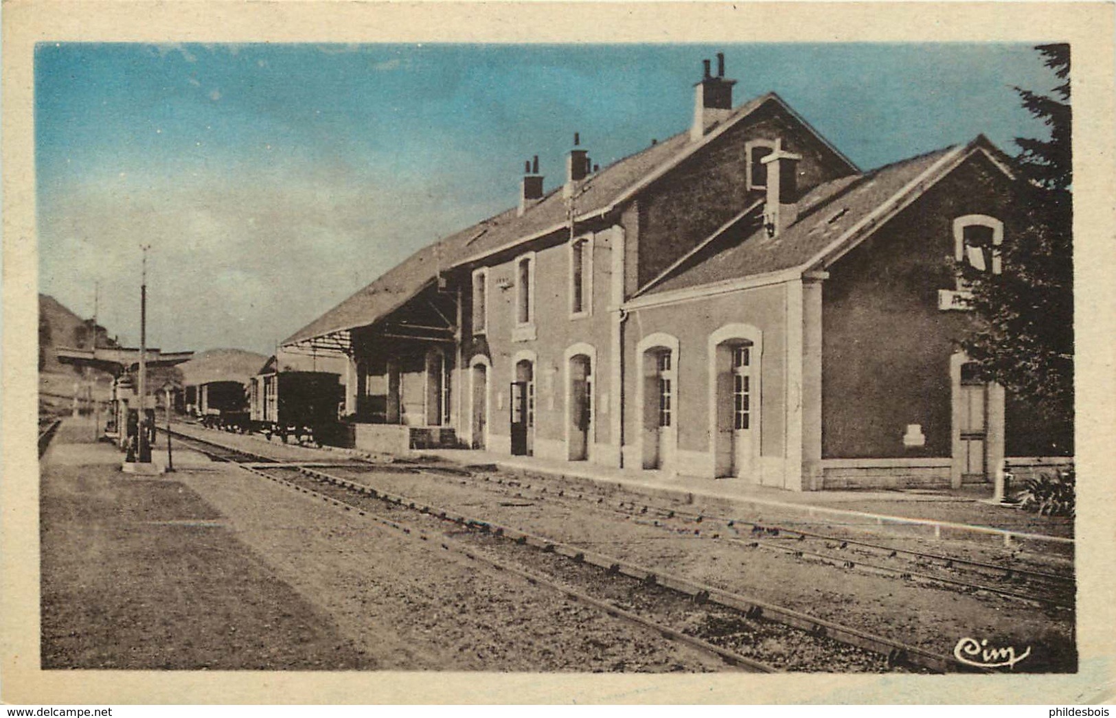 CANTAL  ALLANCHE  La Gare - Allanche