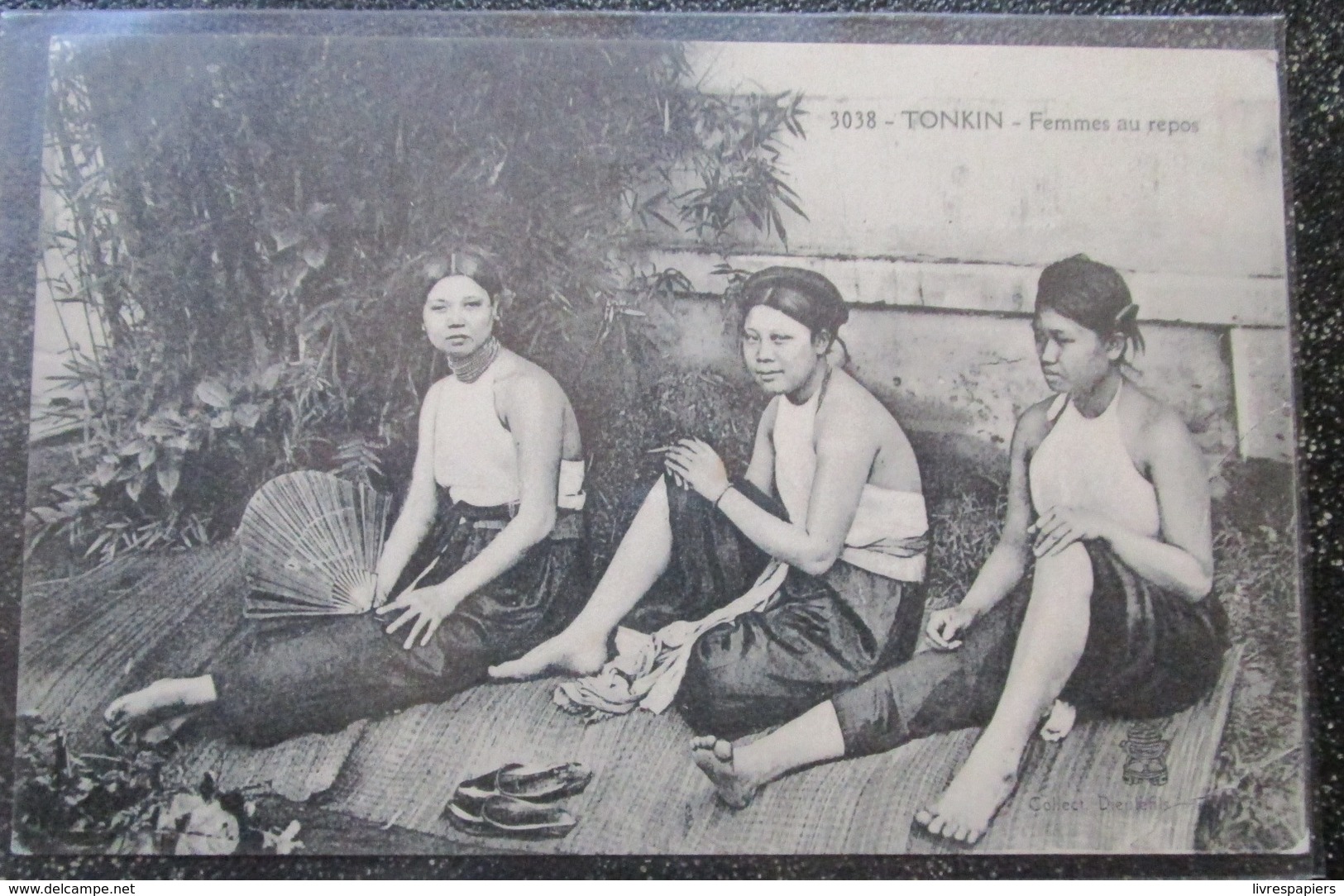 Indochine Tonkin  Femmes Au Repos  Cpa - Vietnam