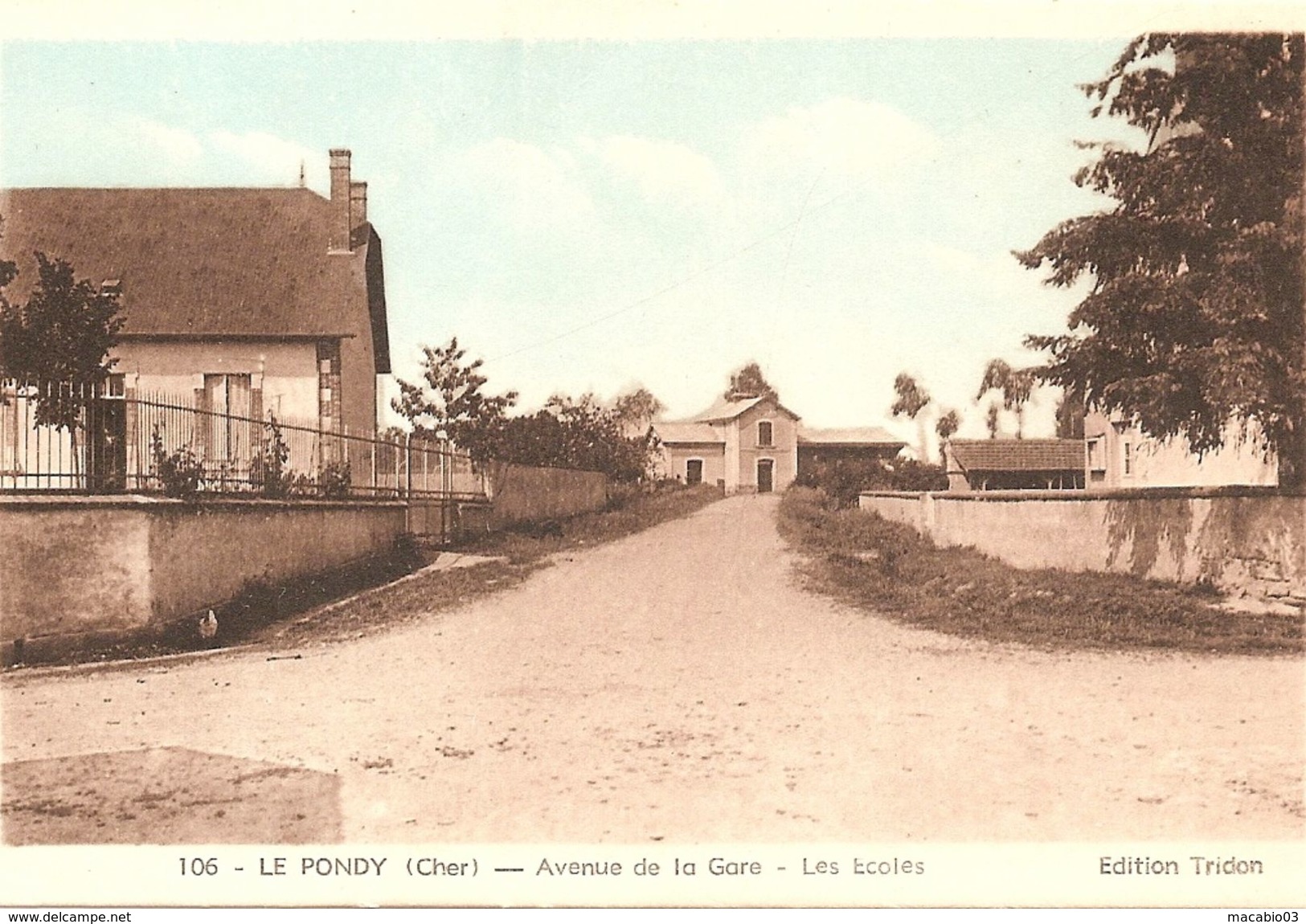 18 Cher  :  Le Pondy  Avenue De La Gare - Les écoles     Réf 3084 - Autres & Non Classés