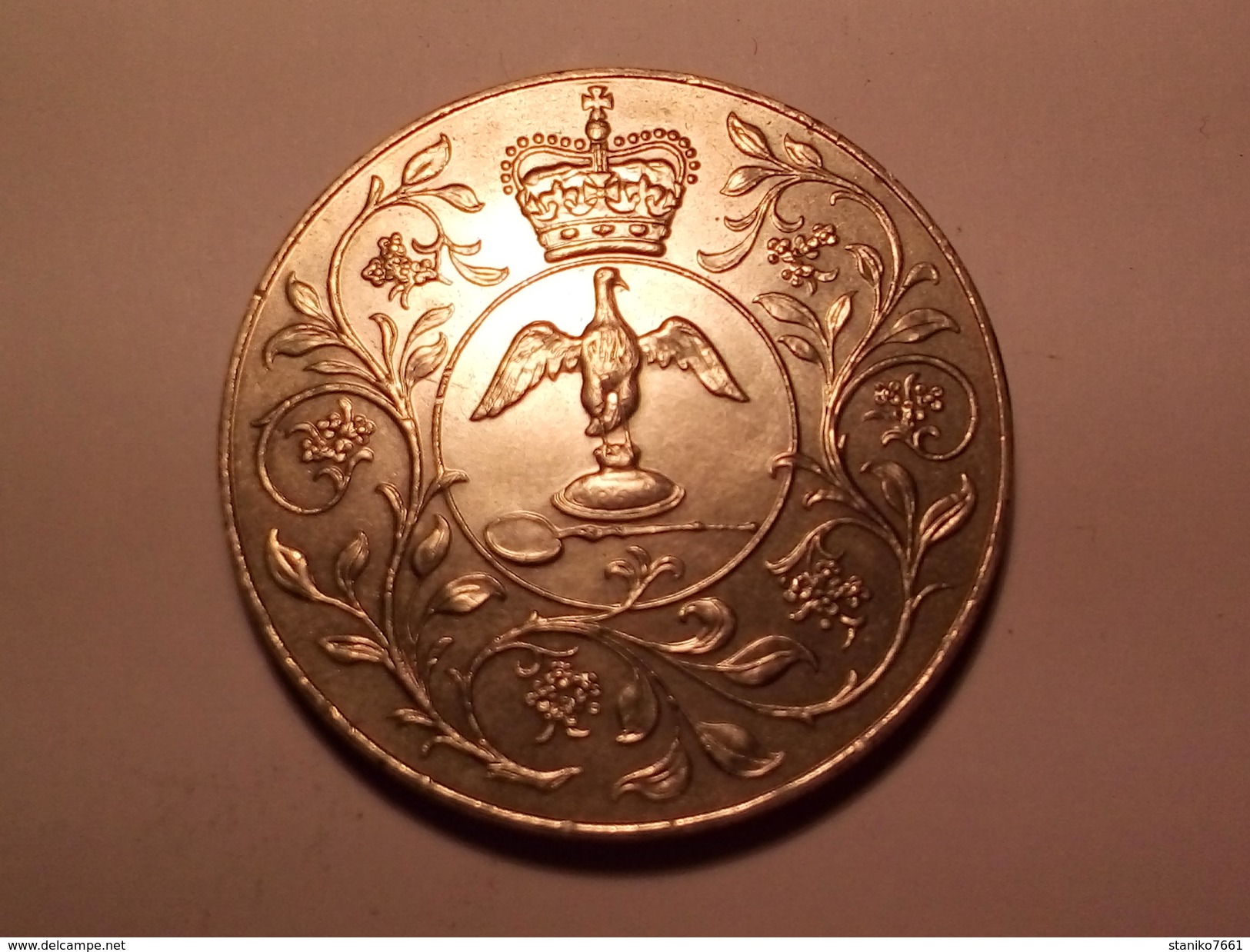 MEDAILLE JUBILE ELIZABETH II DG.REGFD 1977 Diamètre 38 Mm Poids 28.24 Grammes - Monarchia / Nobiltà