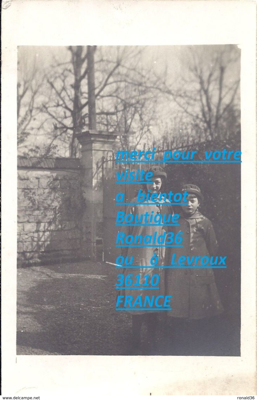 Cpp Jardin Grille Portrait Famille Ou Amis DARDARE 16 Faubourg Du Temple Paris Preuilly Sur Claise 37 Champigny 94 ? - Genealogie