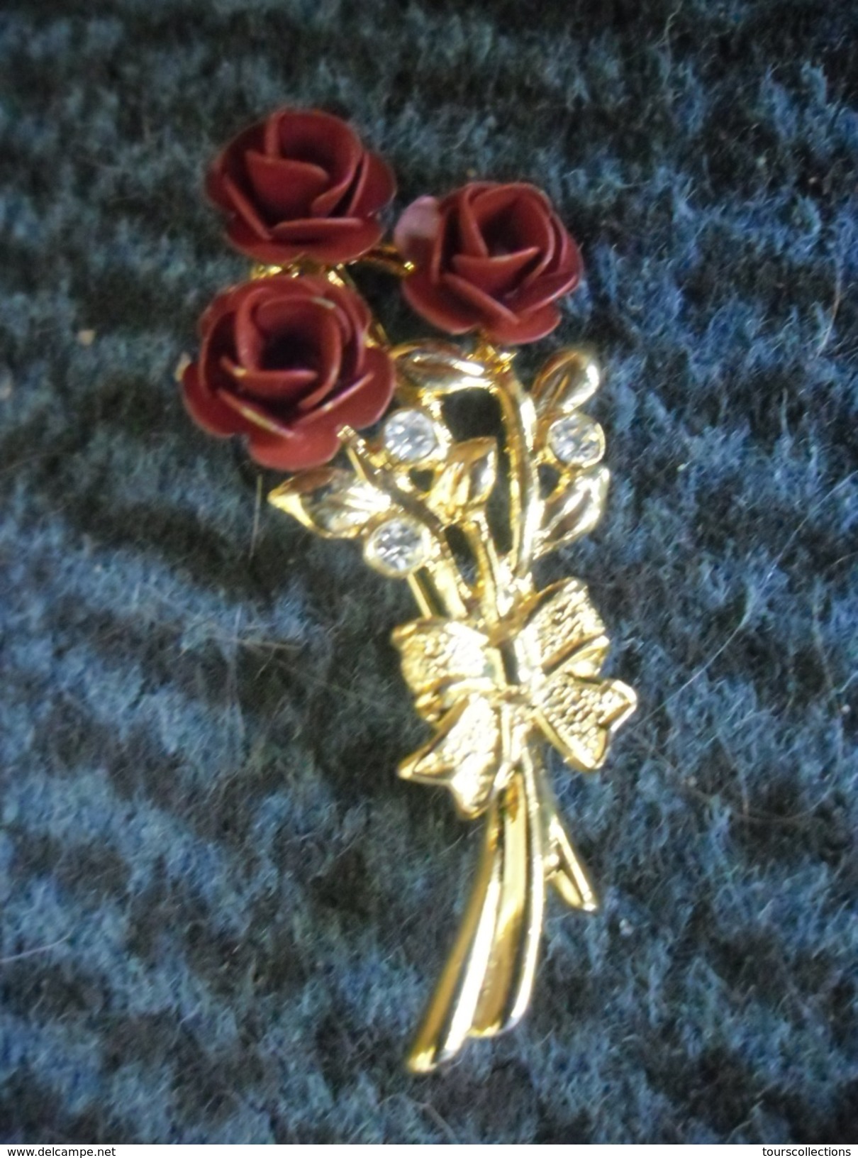BROCHE FLEURS 3 Roses Rouge 55 Mm - Brooches