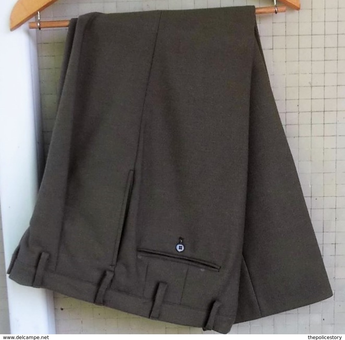 Giacca Pantaloni M71 E.I. Caporale CAR 28° Btg. Pavia Div. Folgore Del 1976 - Uniforms
