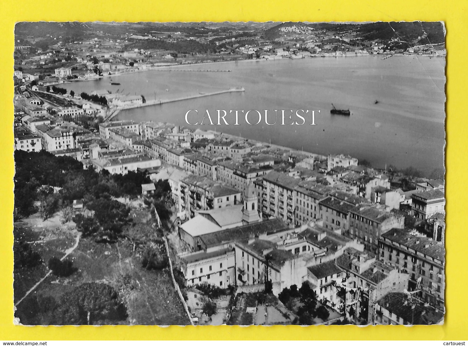 CPSM 20  2A Peu Commune - Coin Supérieur Abimé - En Avion Au-dessus D'AJACCIO - Vue Générale 1959 - Ajaccio