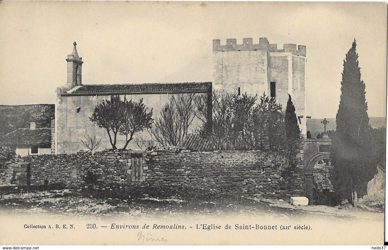 Remoulins - L'Eglise De Saint-Bonnet - Remoulins