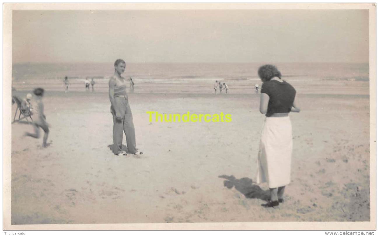 ANCIENNE PHOTO VINTAGE SNAPSHOT FOTO (  11 Cm  X  6,5 Cm  )  JEUNE HOMME POSE POUR LE CAMERA YOUNG MAN POSING - Personnes Anonymes