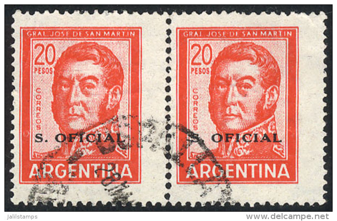 GJ.755a, With DOUBLE IMPRESSION OF THE STAMP, Used Pair, VF Quality, Catalog Value US$30. - Dienstmarken