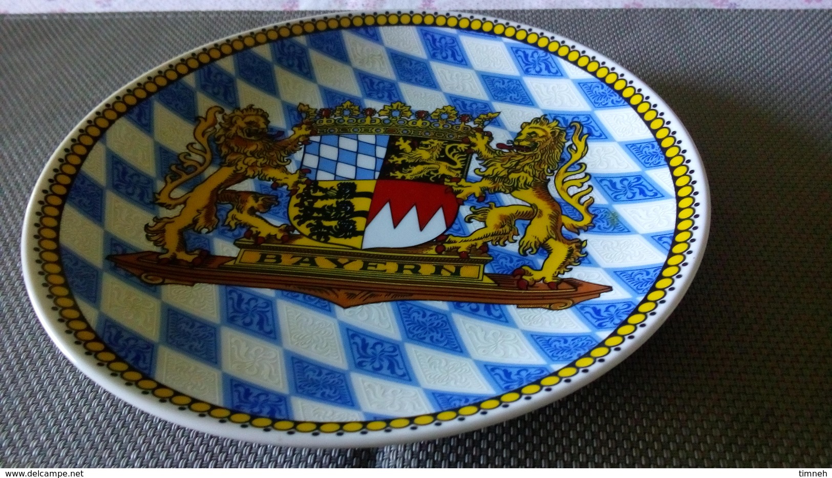 BAYERN LÖWE KRONE - THIERSHEIM KÖNIG PORZELLAN BAVARIA - ASSIETTE MURALE PORCELAINE - BLASON LION & COURONNE - Bavaria (DEU)