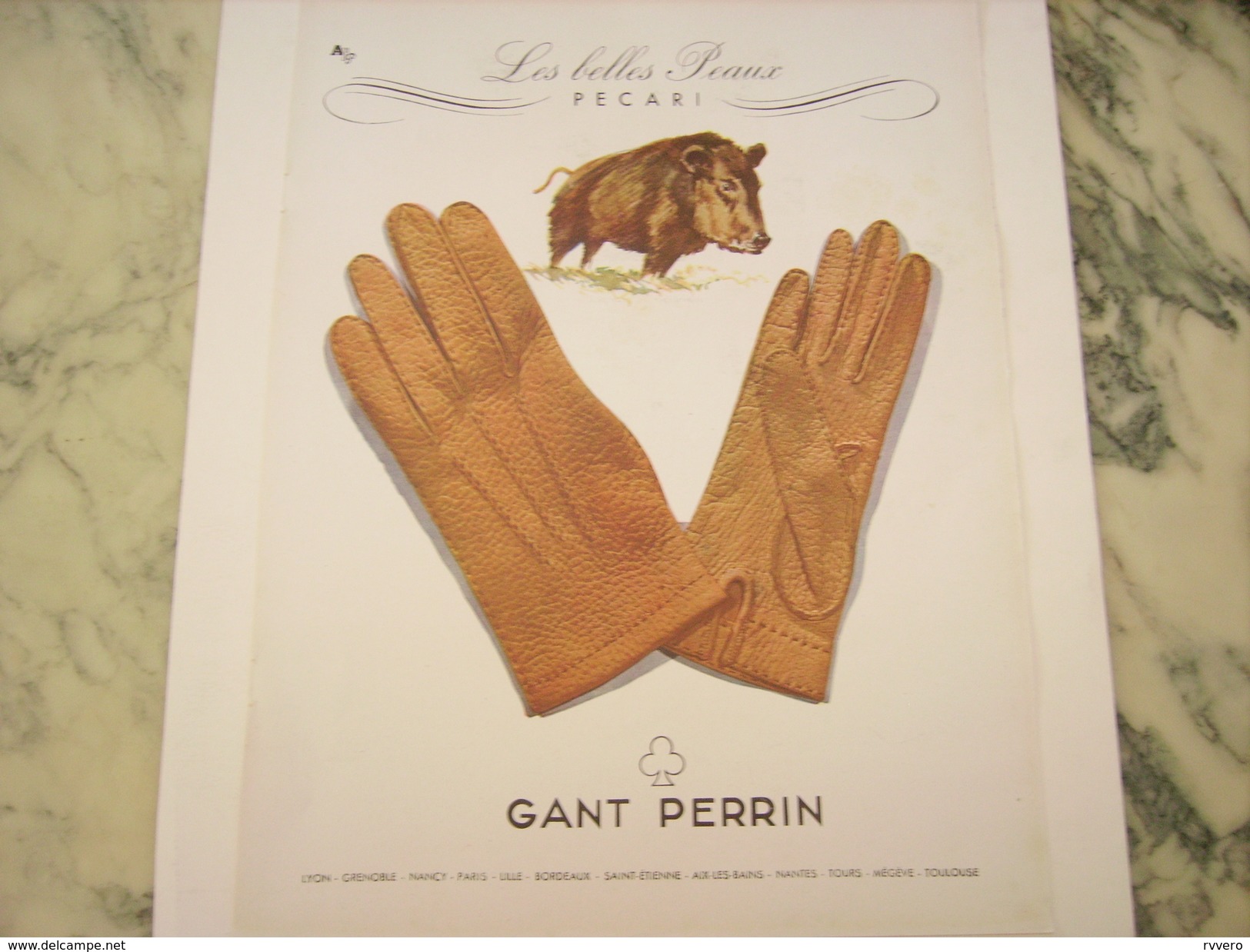 ANCIENNE PUBLICITE LES GANTS PERRIN EN PECARI 1949 - Autres & Non Classés