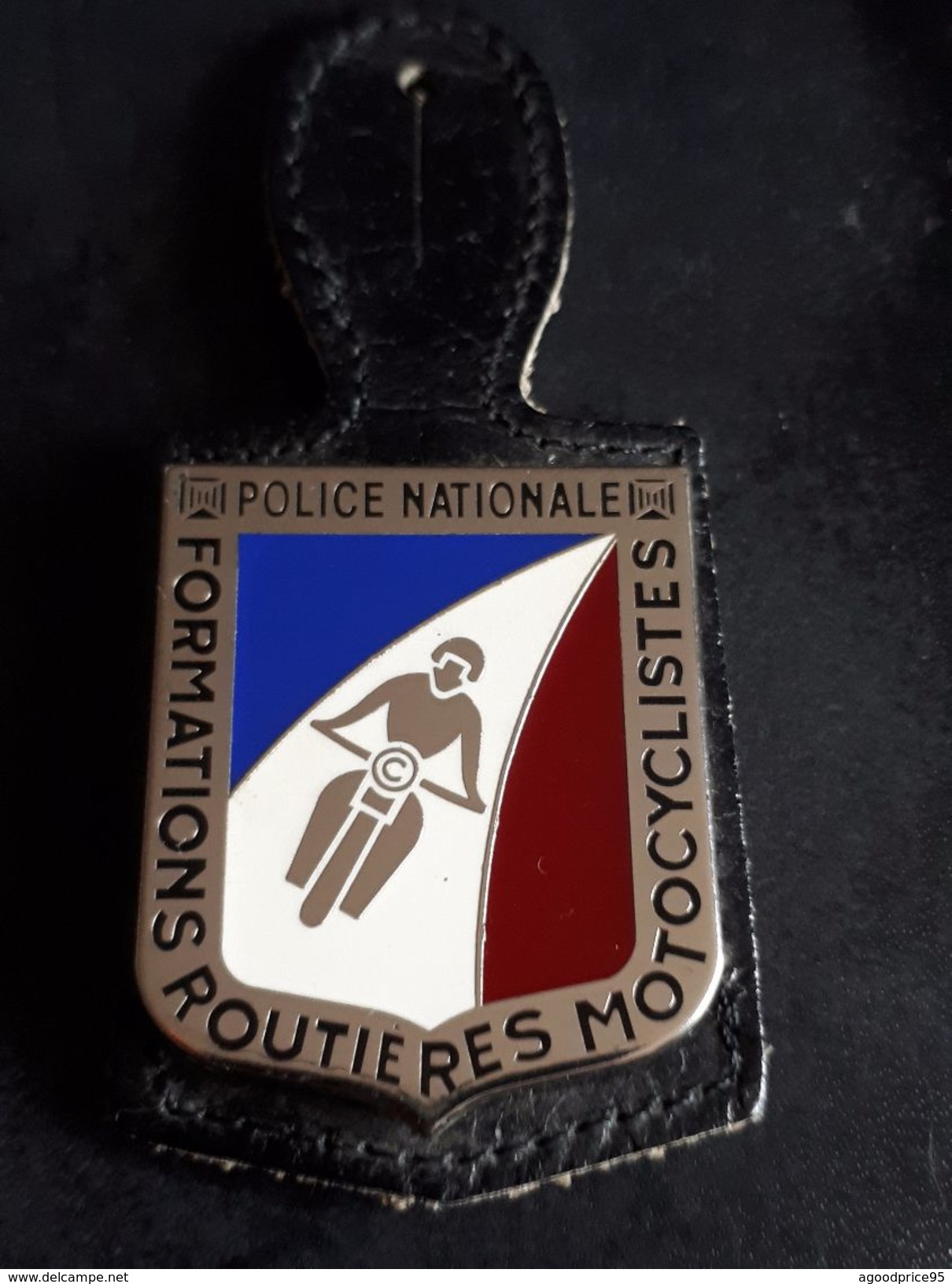 INSIGNE "POLICE NATIONALE" - Police & Gendarmerie