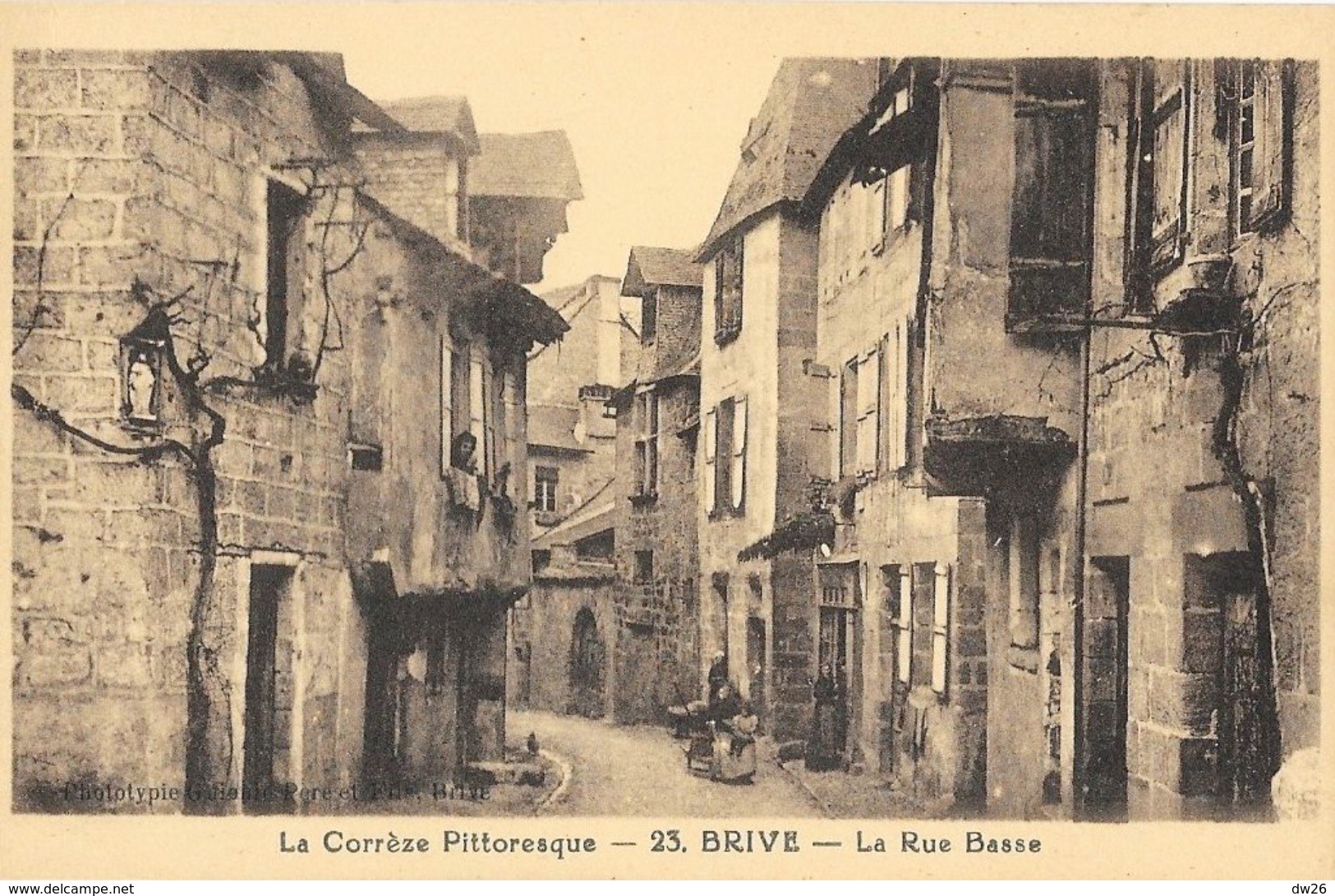 La Correze Pittoresque - Brive - La Rue Basse - Phototypie Guionie Père Et Fils - Carte N° 23 Non Circulée - Brive La Gaillarde