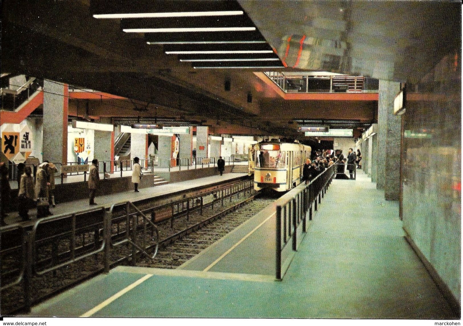 Bruxelles (1000) : Métro De Bruxelles, En Version Prémétro - Ligne 2, Station Porte De Namur. CPSM. - Public Transport (underground)