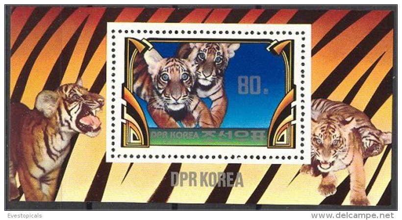 NORTH KOREA, TIGERS, SOUVENIR SHEET 1982 NH - Corée Du Nord