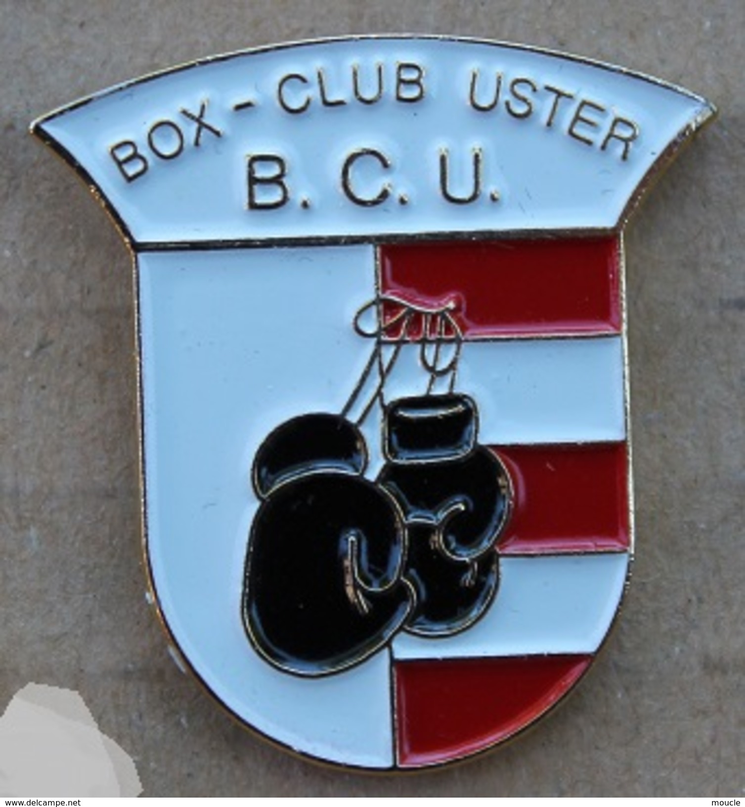 BOX CLUB USTER SCHWEIZ - B.C.U. - BOXE CLUB - SUISSE - GANTS  - (JAUNE) - Boksen