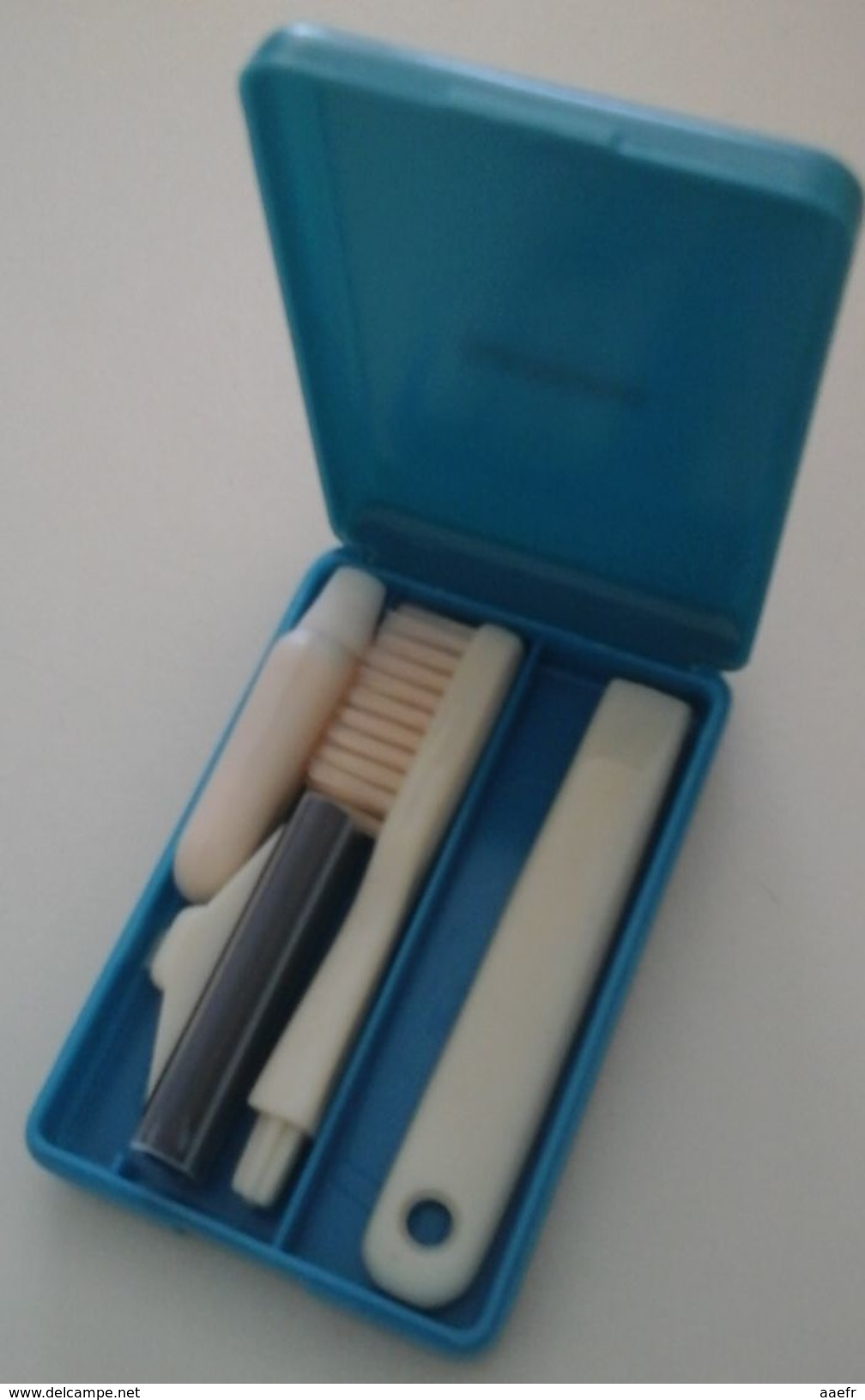 SABENA - Kit "nécessaire De Toilette Pour Homme" Offert Sur Les Vols Long-courrier - 1975/1980? - Andere & Zonder Classificatie