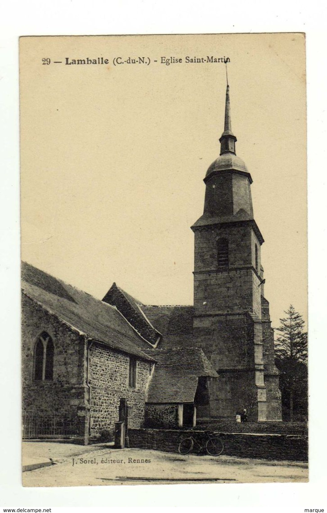 Cpa N° 29 LAMBALLE Eglise Saint Martin - Lamballe