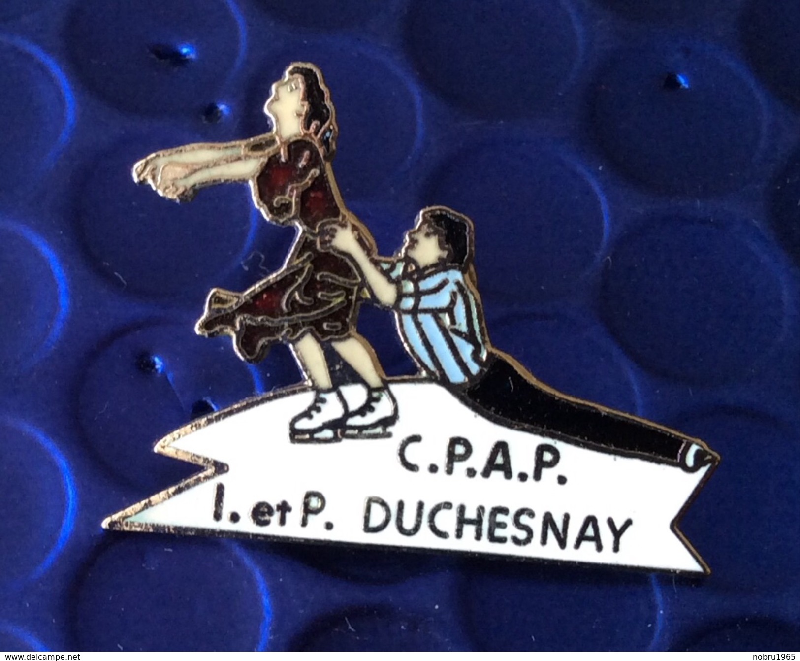Pin's Patinage Artistique . I Et P Duchesnay . Superbe Egf - Skating (Figure)