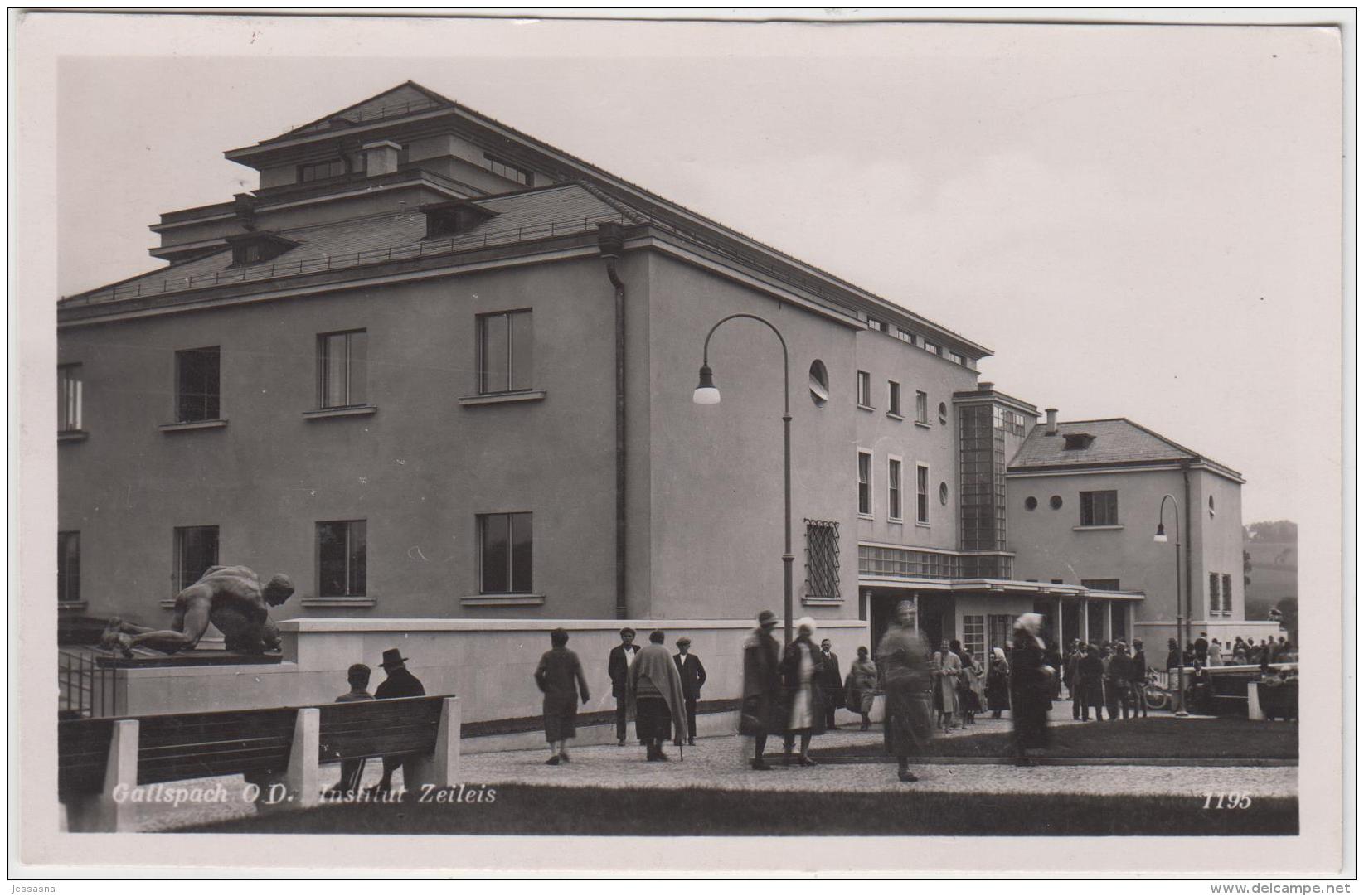 AK - OÖ - Gallspach  - Menschen Vor Dem Institut Zeileis - 1948 - Gallspach