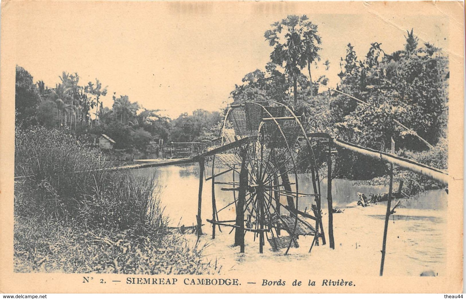 ¤¤  -  2  -  SIEMREAP CAMBODGE   -  Bords De La Rivière   -   Moulin    -  ¤¤ - Cambodge