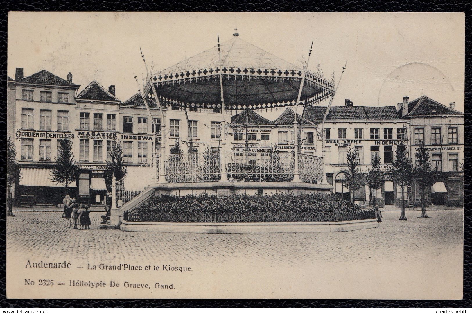 OUDENAARDE - AUDENARDE - ** LA GRAND'PLACE Et LE KIOSQUE ** Précurseur 1907 - Niet Courant - Oudenaarde