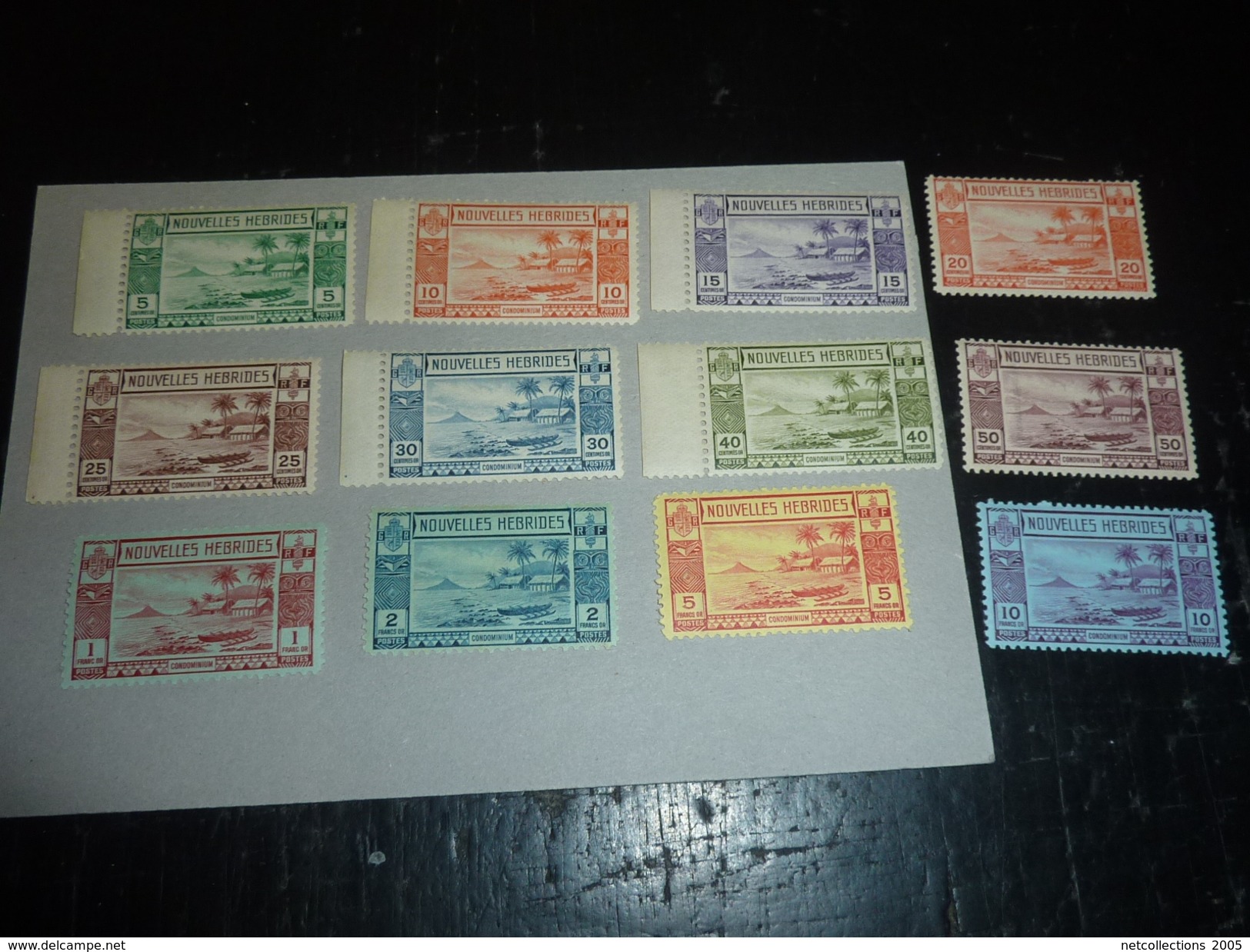 TIMBRE POSTE NOUVELLES-HEBRIDES SANS FILIGRANE OU AVEC FRAGMENTS DES LETTRES N°100/111 - TIMBRES DE 1938 (C.V) - Unused Stamps