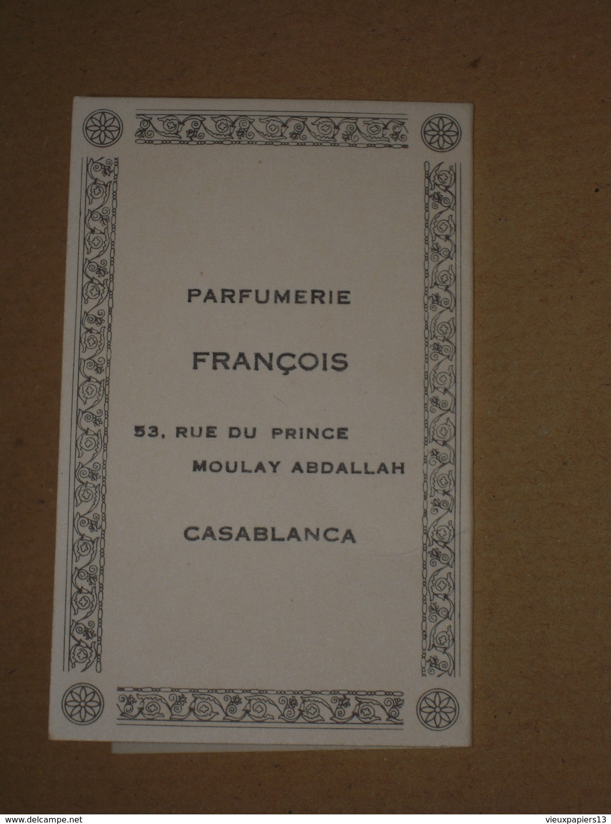 TB Calendrier Parfumé Petit Format 1967 CHERAMY Parfum Espace - Parfumerie François à Casablanca (Maroc) Carte Parfumée - Petit Format : 1961-70