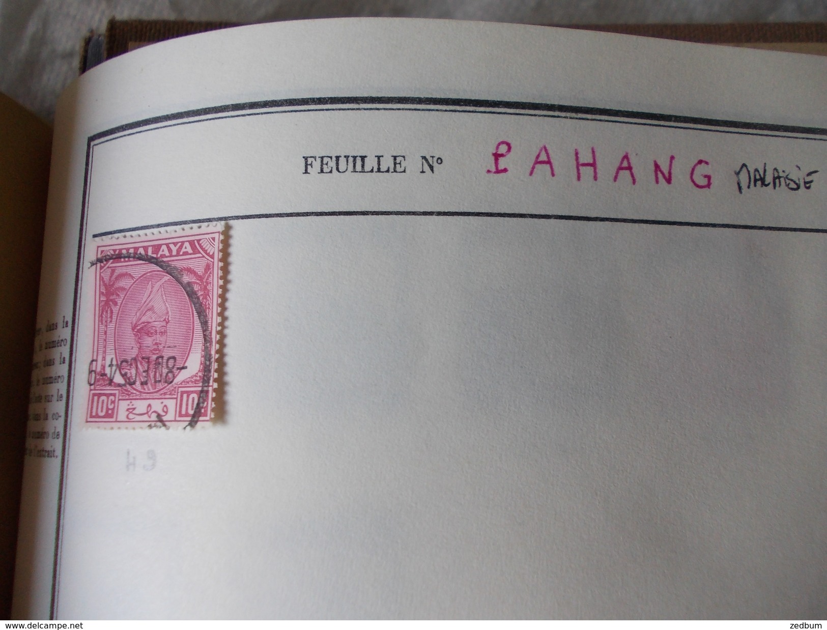 TIMBRE 5 Pages Orange Pahang Palestine Pénang Pérak Malaisie 14 Timbres Valeur 3.60 Euros - Malaysia (1964-...)