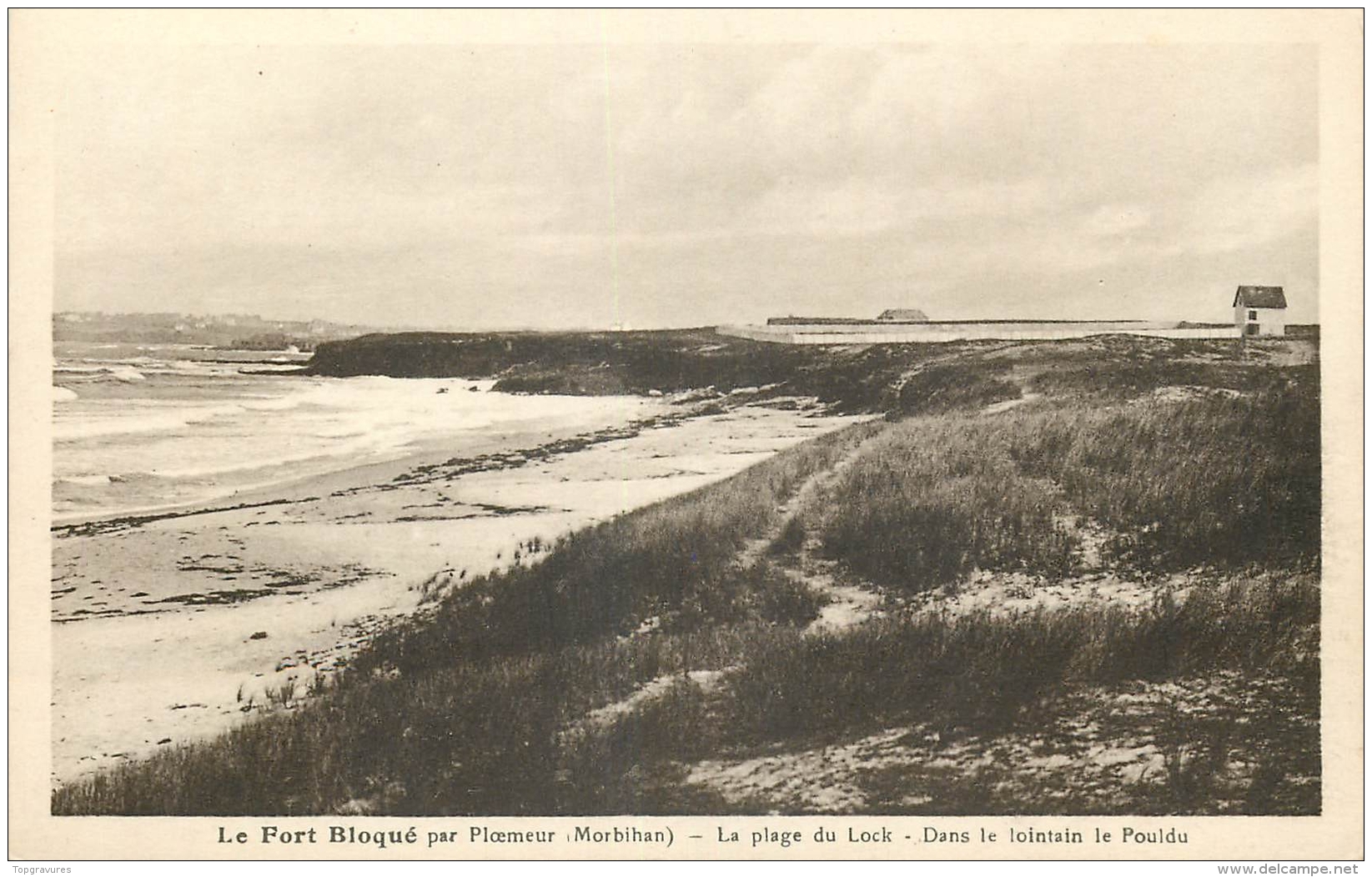 56 LE FORT BLOQUE PLAGE DU LOCK DANS LE LOINTAIN LE POULDU - Autres & Non Classés