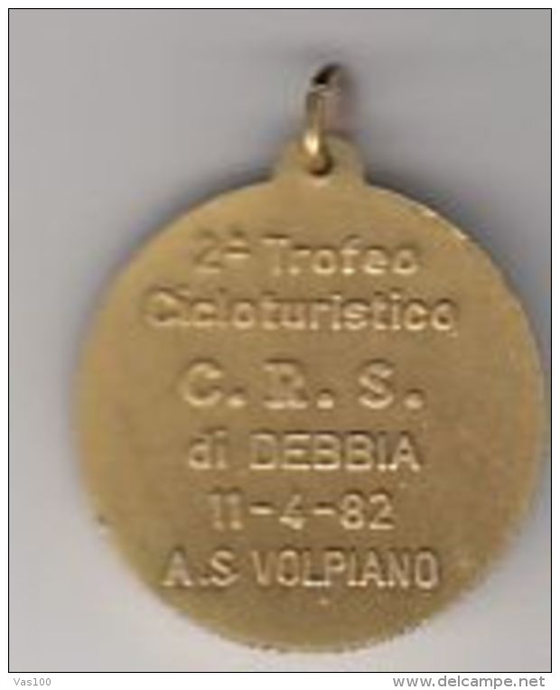CYCLING, ITALIAN TOUR, DEBBIA TROPHY, VOLPIANO, METAL BADGE, 1982, ITALY - Cycling