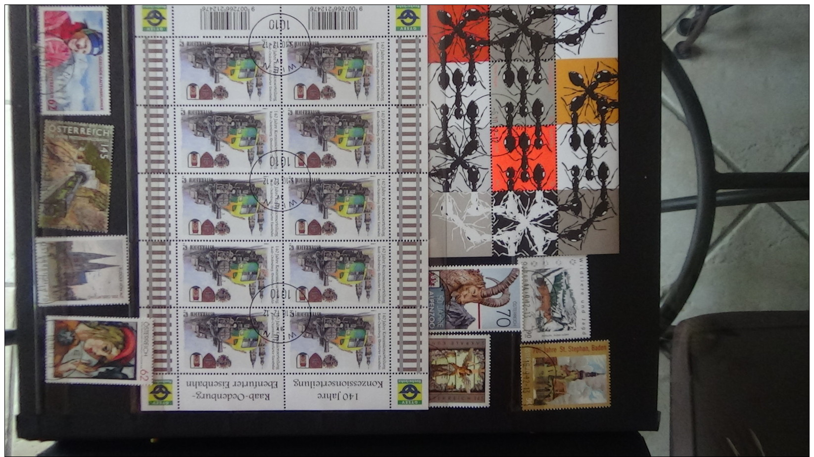 C Collection de Blocs, carnets et timbres  oblitérés de FINLAND et d'AUTRICHE années 2010. A saisir !!!