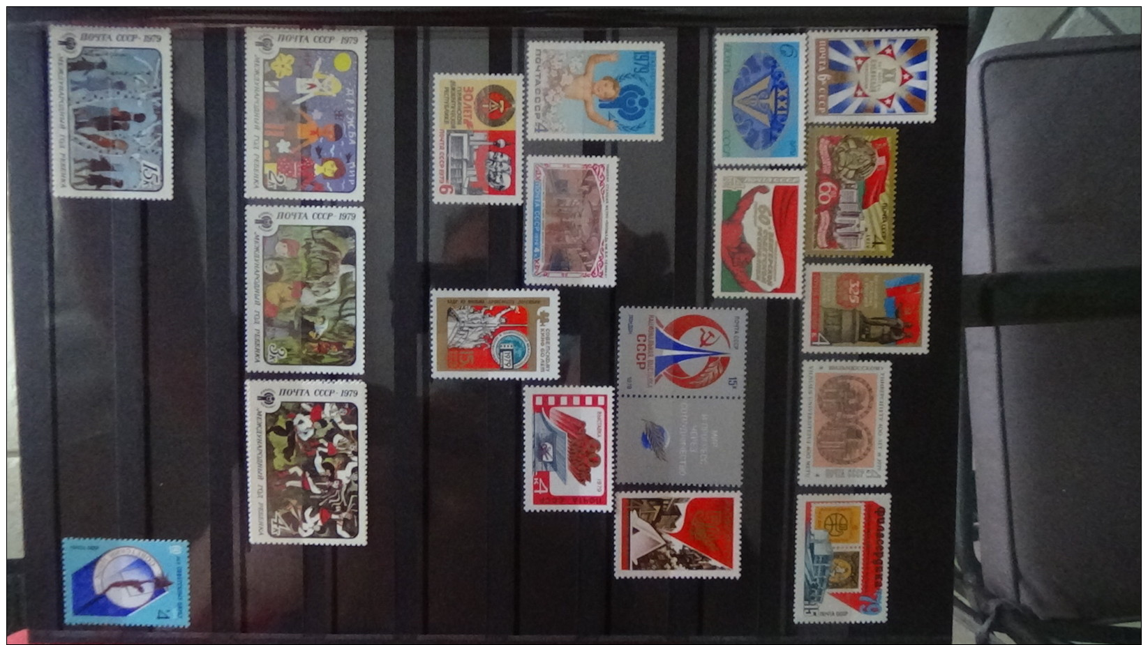 C Collection de Blocs et timbres  ** d'URSS (NOYTA CCCP) et autres pays  A saisir !!!