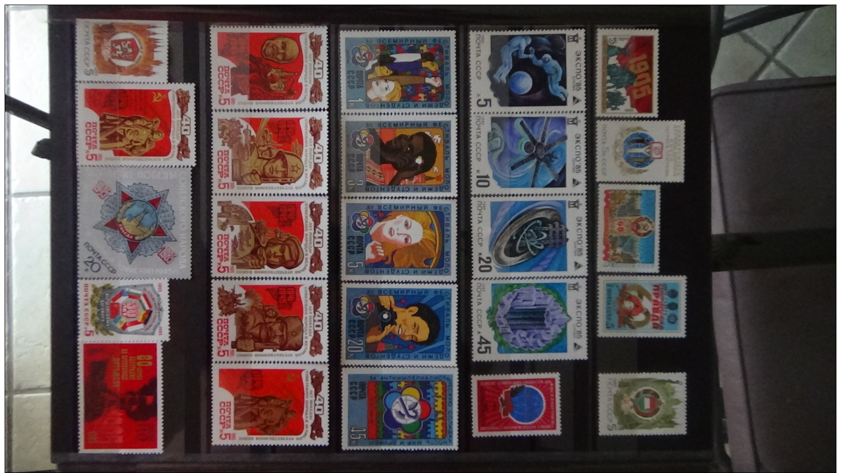 C Collection de Blocs et timbres  ** d'URSS (NOYTA CCCP) et autres pays  A saisir !!!