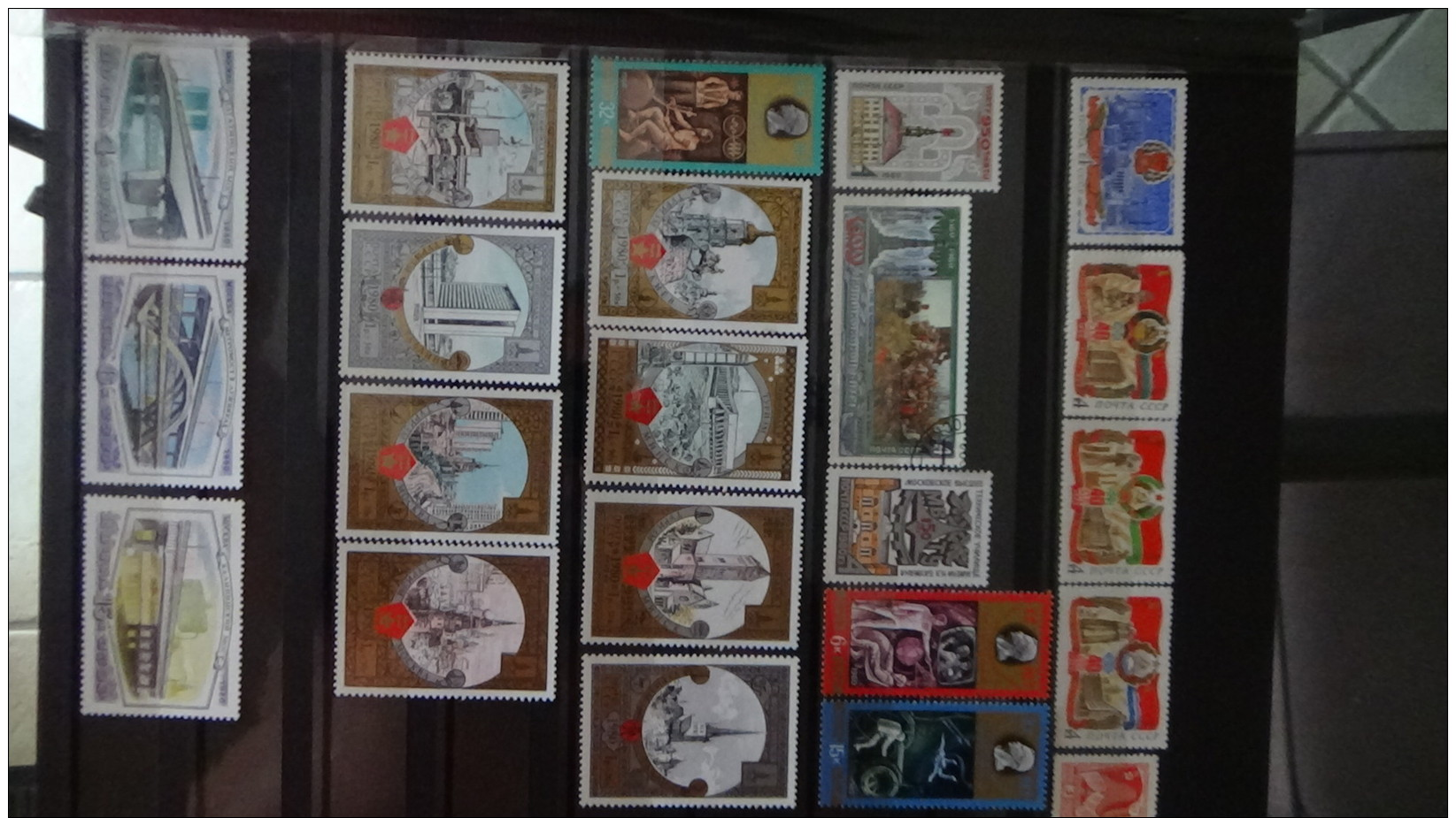 C Collection de Blocs et timbres  ** d'URSS (NOYTA CCCP) et autres pays  A saisir !!!