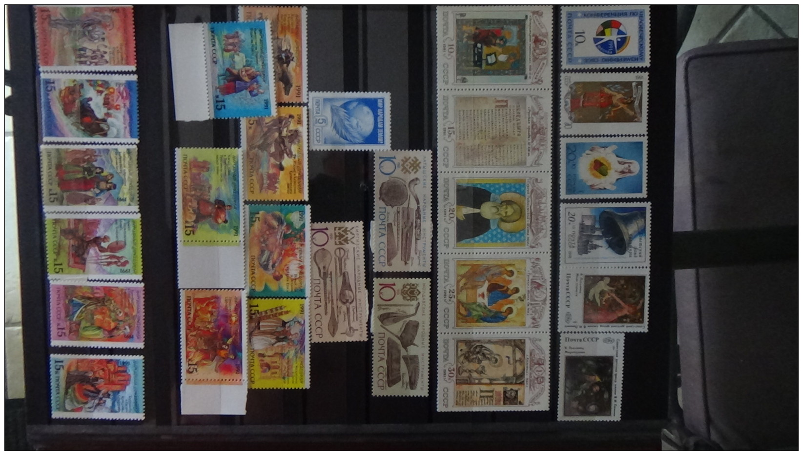 C Collection de Blocs et timbres  ** d'URSS (NOYTA CCCP) et autres pays  A saisir !!!