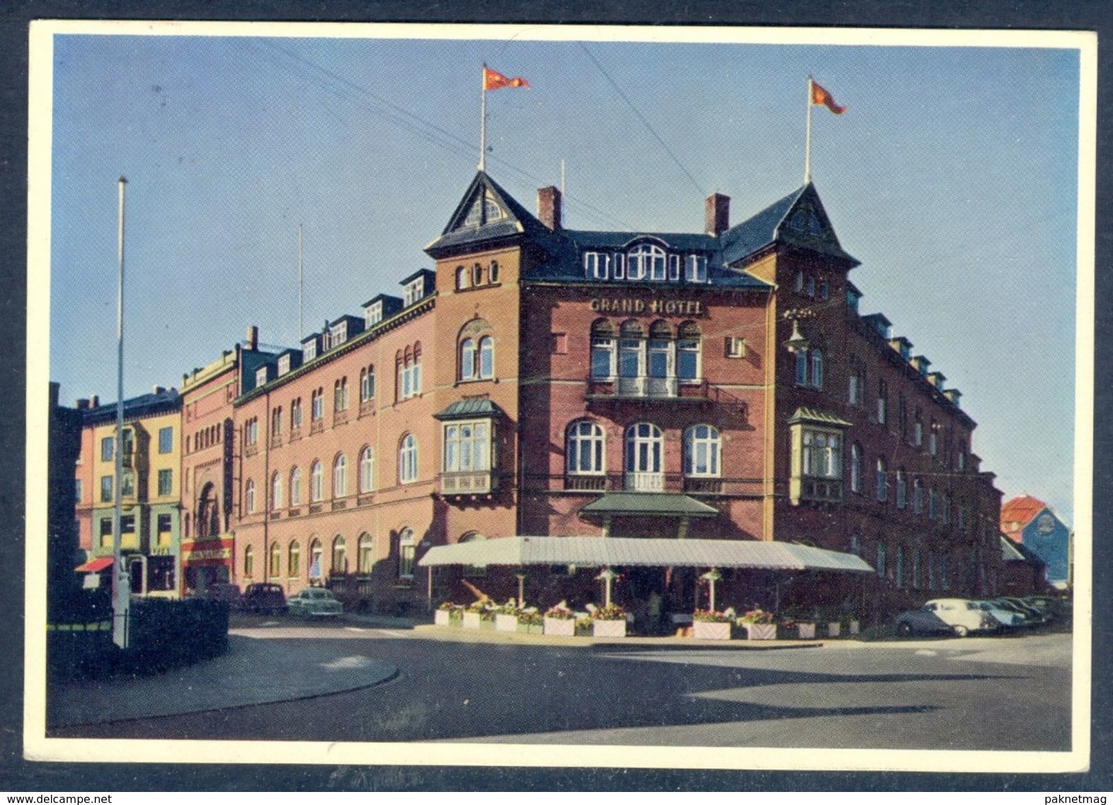 G167- Postal Used Post Card. Posted From Danmark. Grand Hotel Odense. Flag. Denmark - Other & Unclassified
