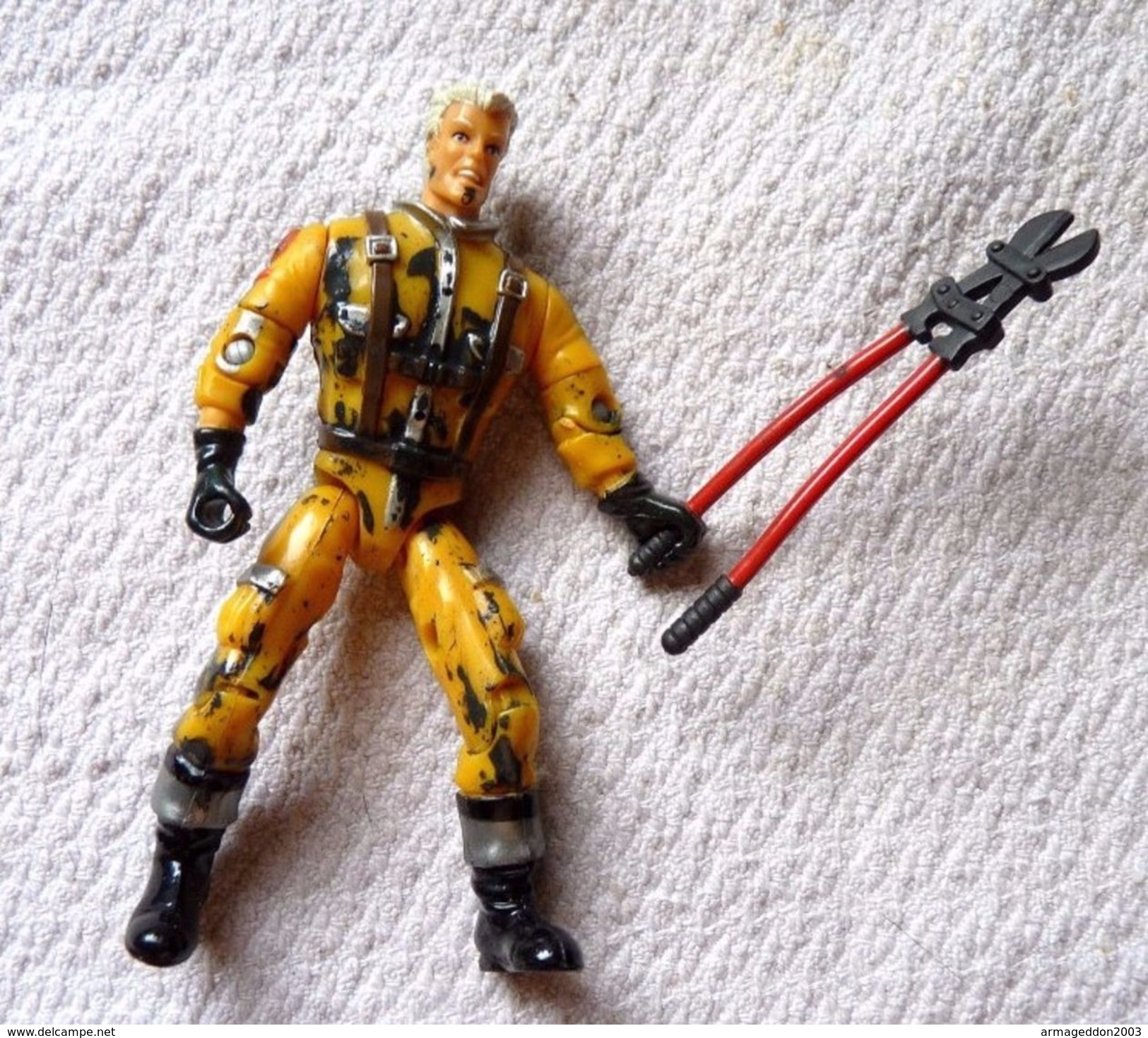 ANCIENNE Figurine GIJoe LGT 96HB Vintage BON ETAT Avec Pince  ARME NON D'ORIGINE  MANQUE DE PEINTURE  POUCE OK - GIJö