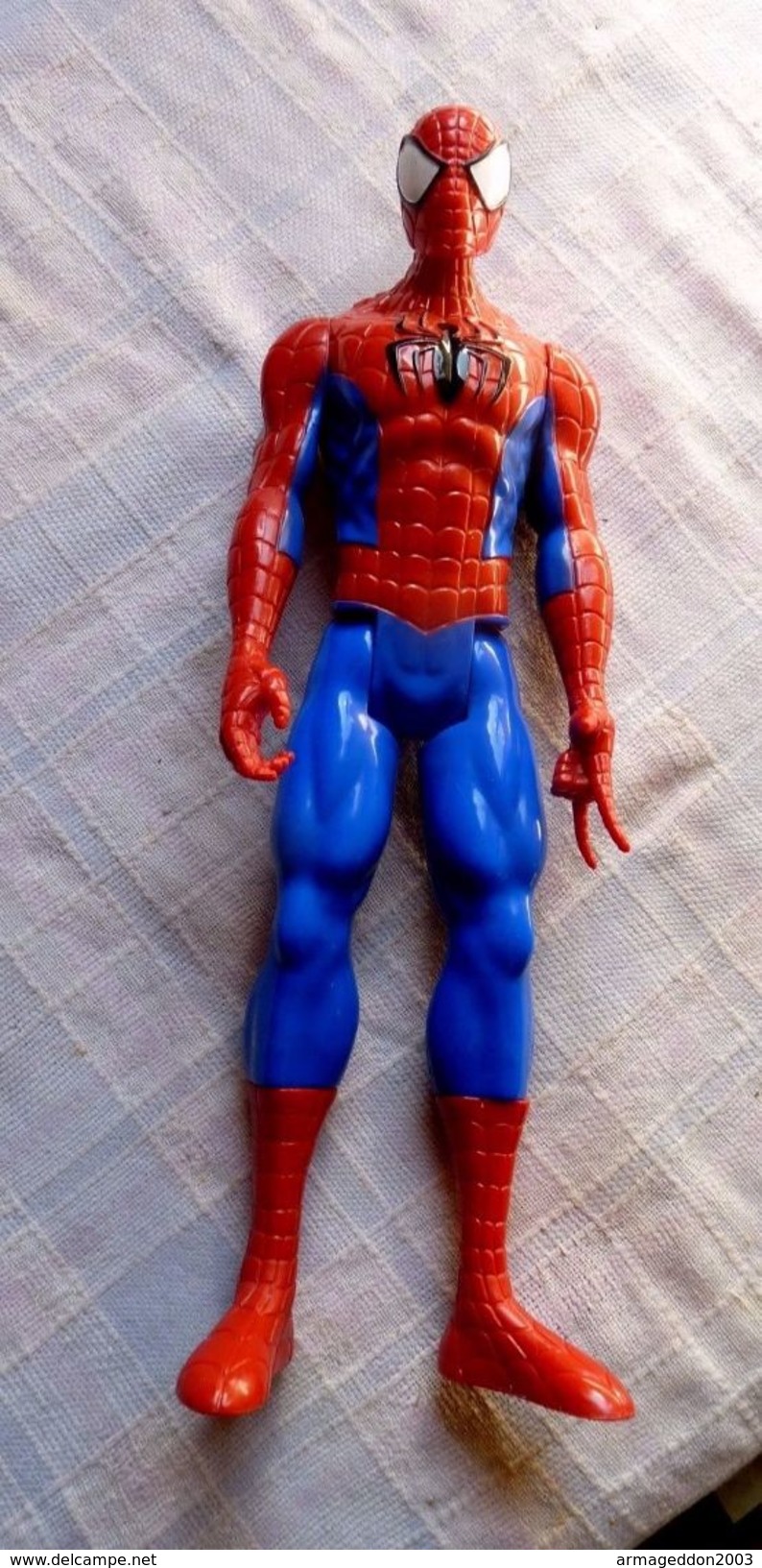 FIGURINE SPIDERMAN HASBRO 2013 / 28.5 Cm TRES BON ETAT - Spider-Man