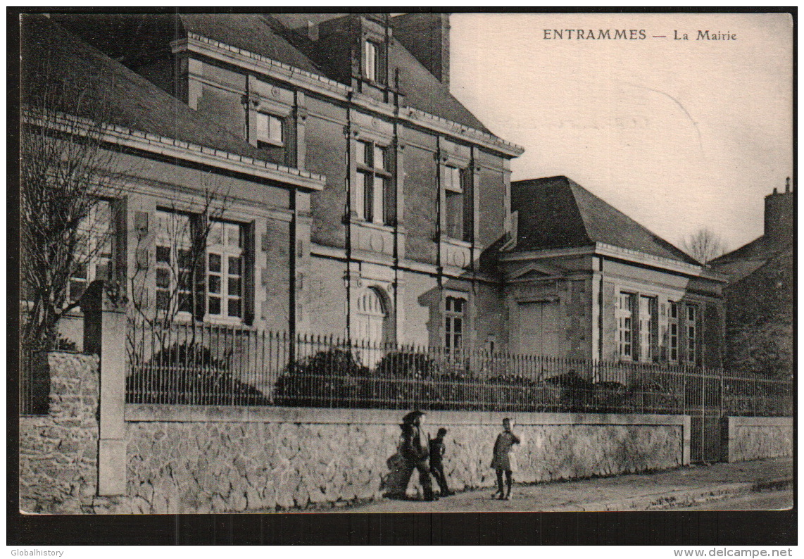 DD1588  FRANCE ENTRAMMES LA MAIRIE   POSTCARD - Entrammes