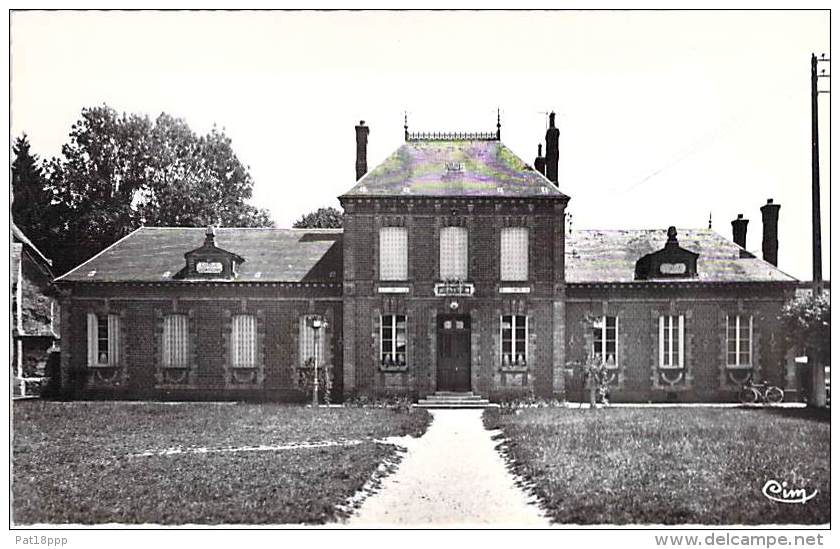 60 - FRESNEAUX - MONTCHEVREUIL : La Mairie - CPSM Dentelée Noir Blanc Format CPA - Oise - Other & Unclassified