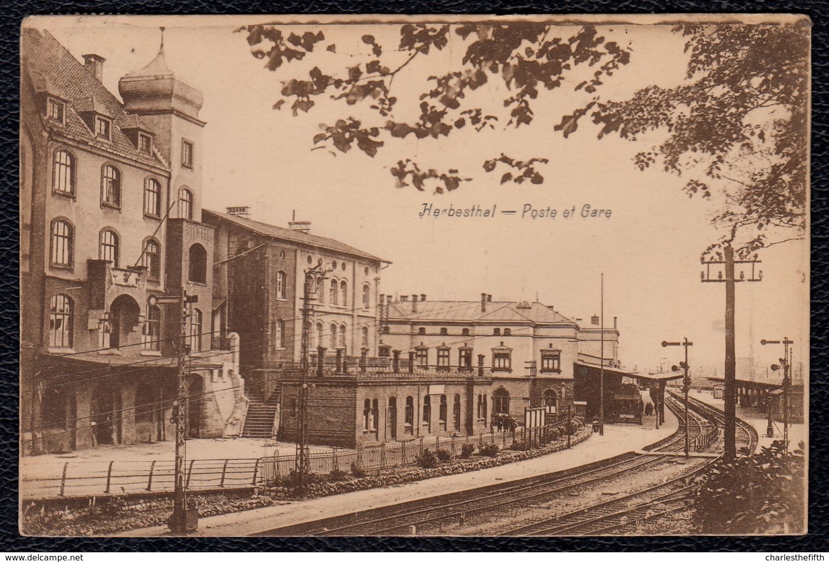 HERBESTHAL - HERBESTAL - Poste Et Gare - Statie - Lontzen