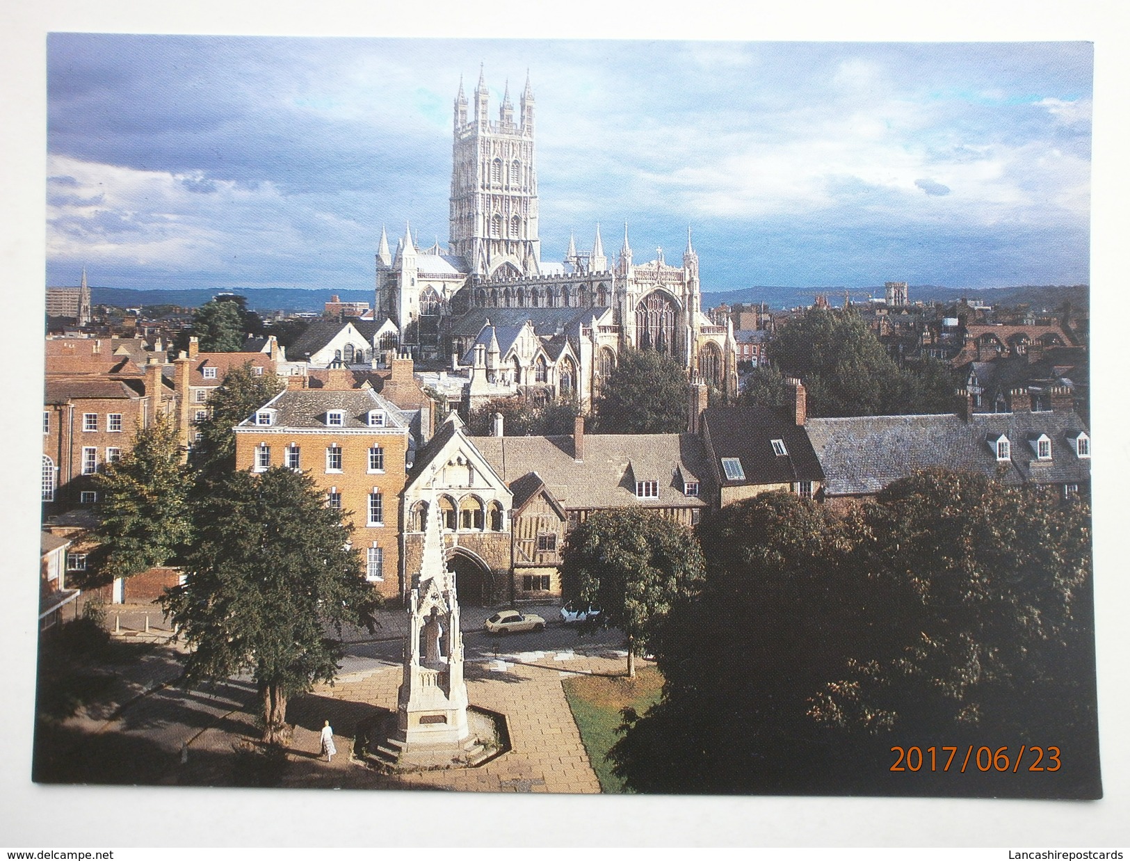 Postcard Gloucester Cathedral My Ref B21409 - Gloucester