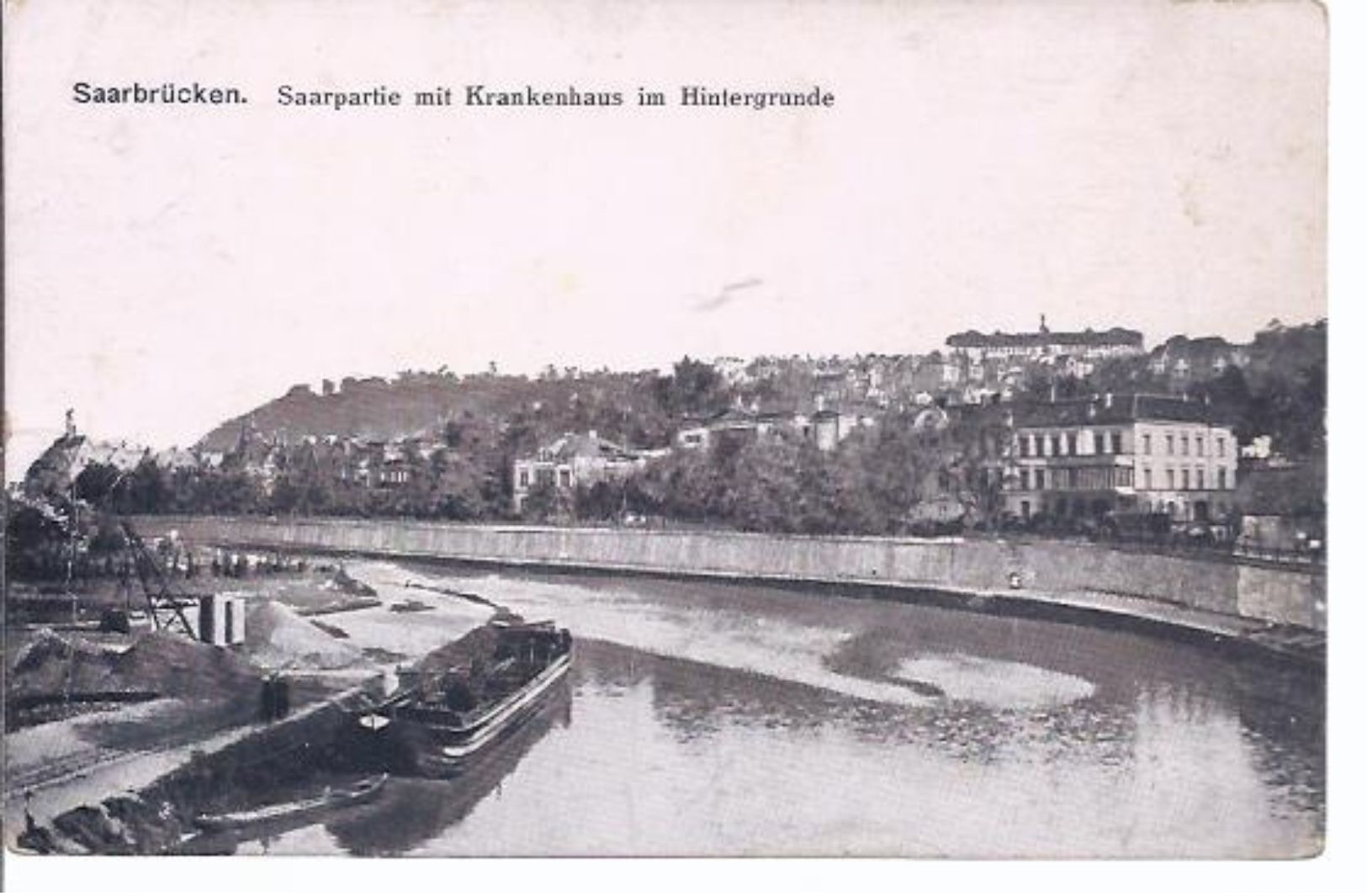 Saarbrücken - Saarpartie Mit Krankenhaus Im Hintergrund      **3494** - Saarbrücken