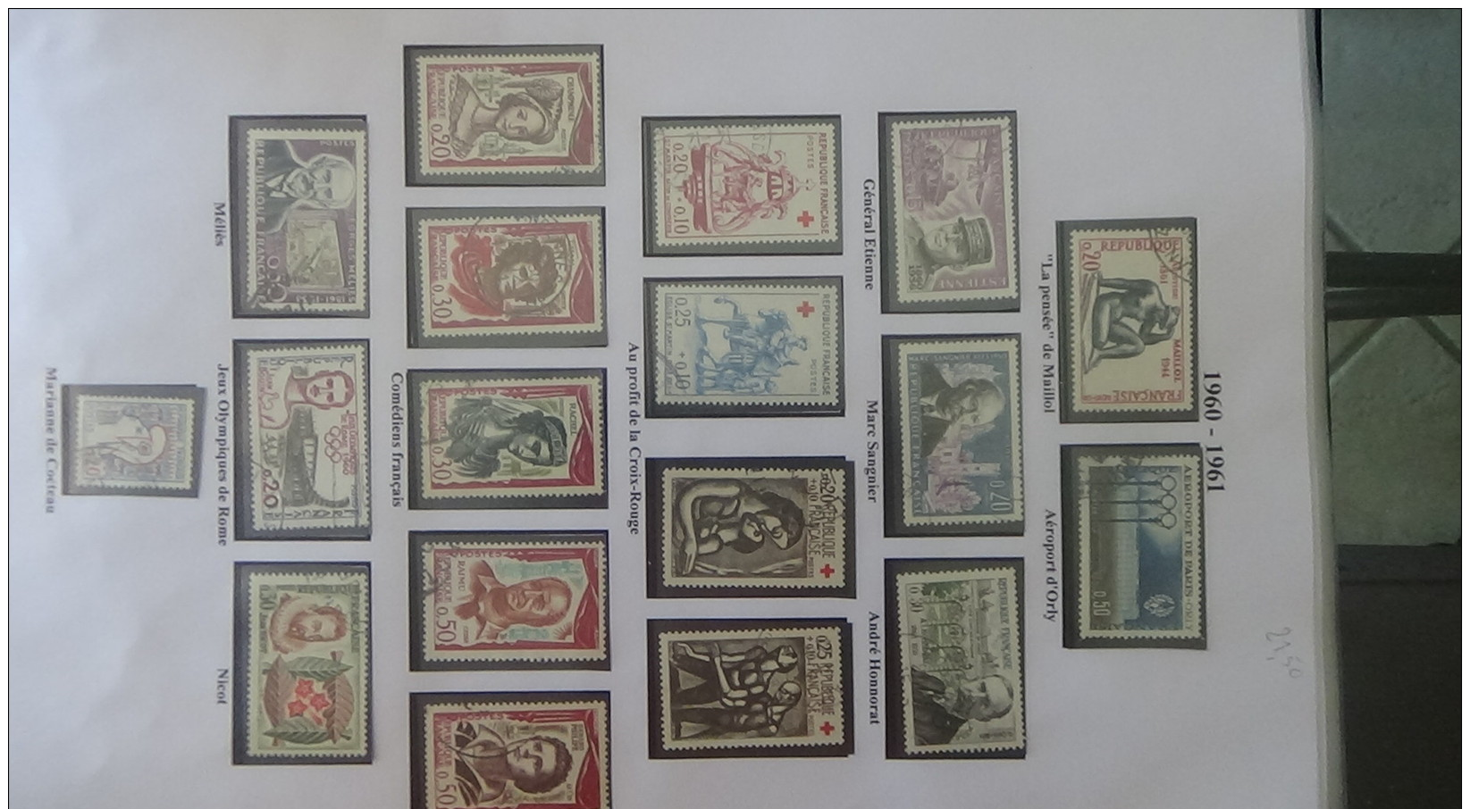 C Collection France oblitéré dont trés belles série GH de 1951 à 1971 (manque peu de timbre) cote +++ A saisir !!!