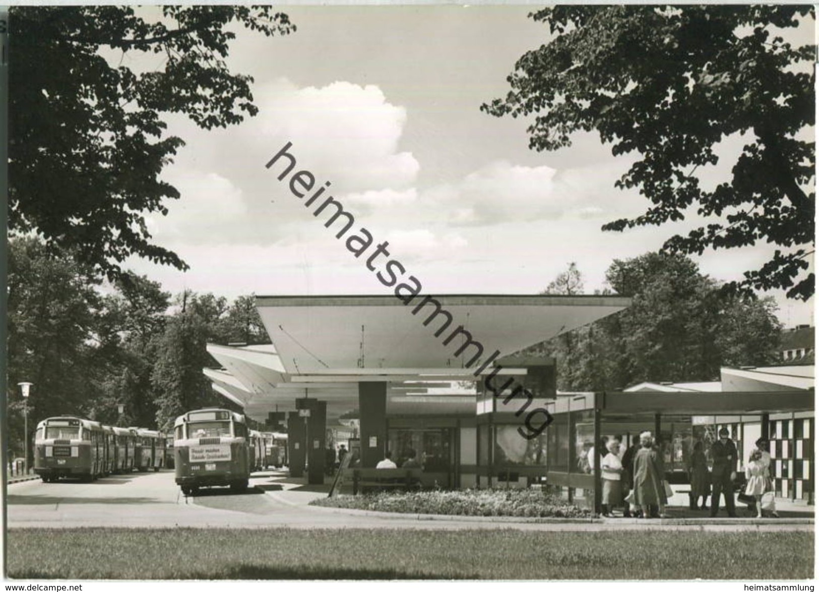 Hamburg-Wandsbek - Omnibus-Bahnhof - Foto-Ansichtskarte - Wandsbek