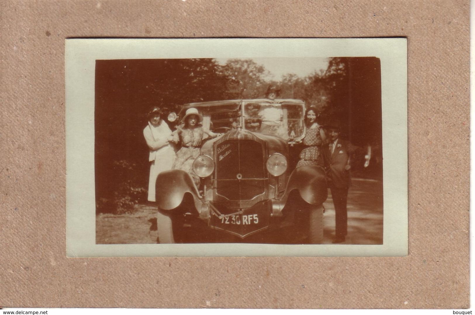 PHOTO - AUTOMOBILE - LOT DE 2 PHOTOS DE FAMILLE - AUTOMOBILE DE DION BOUTON - Automobiles