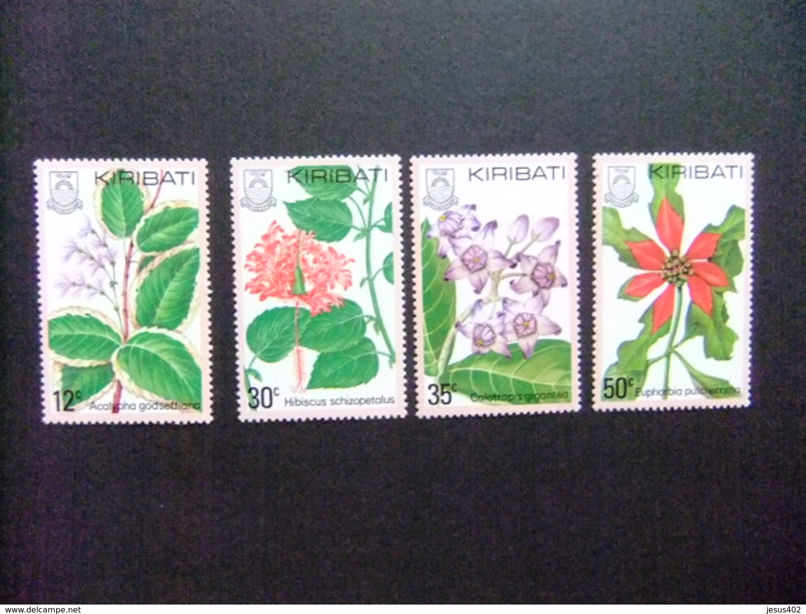 KIRIBATI Ex GILBERT 1981 FLORA FLORES De Las ISLAS Yvert N 42 / 45 ** MNH - Kiribati (1979-...)